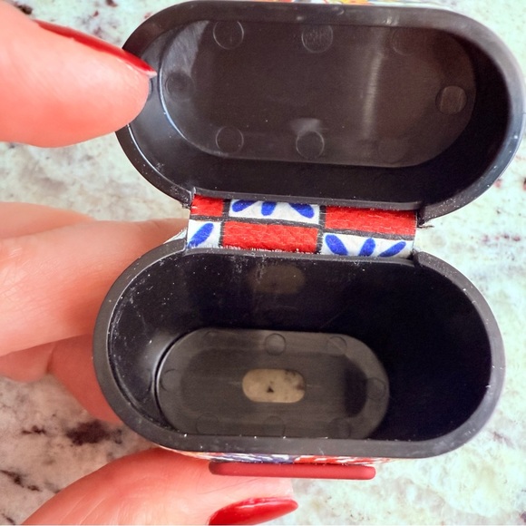 Dolce & Gabbana Logo Apple AirPods 2 Headphones Multi Color Leather Case… - Picture 7 of 8